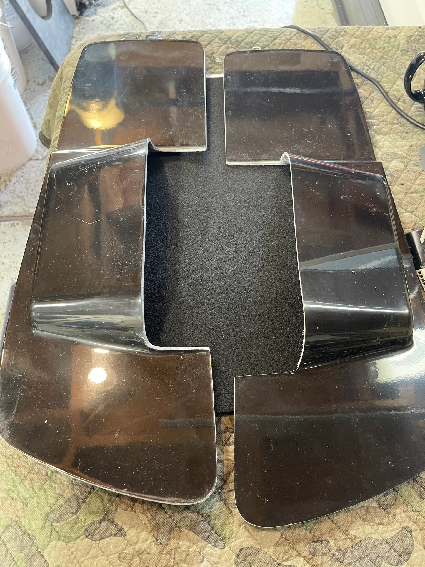 NAGY'S CUSTOMS 14 And Up Kicker 8" Seals